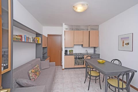 Apollo 19 by Wonderful Italy Apartment in Sirmione