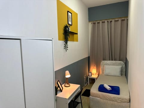 Medium Size Partition Room Near MOE Metro Villa in Dubai