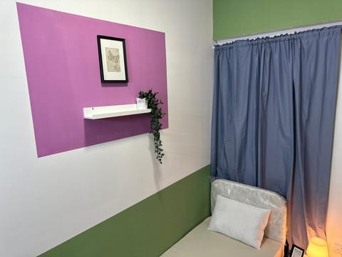 Medium Size Partition Room Near MOE Metro Villa in Dubai