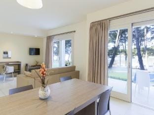Residence Premium Crvena Luka Apartments, Biograd nm Apartment in Biograd na Moru