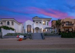 Brand NEW 5BDR Villa on the Palm Villa in Dubai