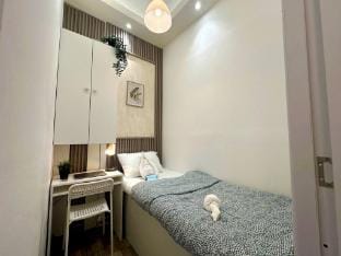 Entrypoint Partition Room in Tecom Near ICM Metro Vacation rental in Dubai