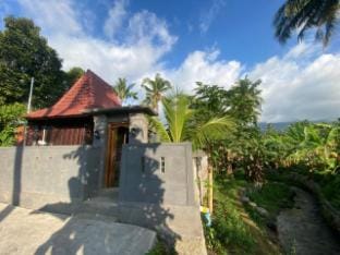 Serenity Cabin by The Riverside Vacation rental in Buleleng