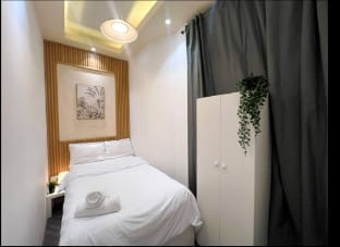 Adventurer’s Partition Room in Barsha Heights Vacation rental in Dubai