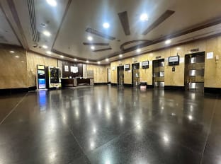 Destination Partition Room in Tecom Near Metro Vacation rental in Dubai