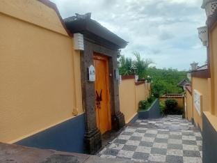 The Beverly Hills Bali Villa in Kuta Selatan