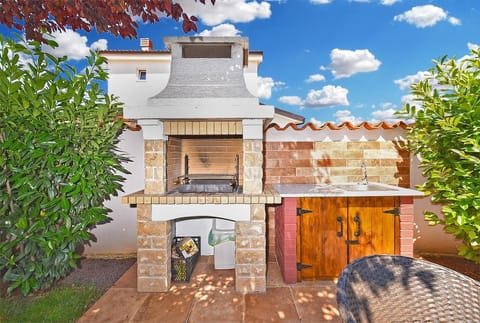 House 2269 Hotel in Fažana