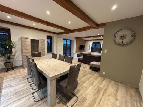 Villa De Miguel enjoy a pleasant moment with family or friends Hotel in Wallonia, Belgium