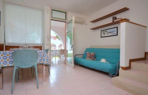 Stunning villa with swimming pool by Beahost Rentals Hotel in Bibione