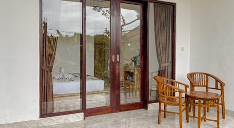 Donut Guest House Hotel in Sukawati