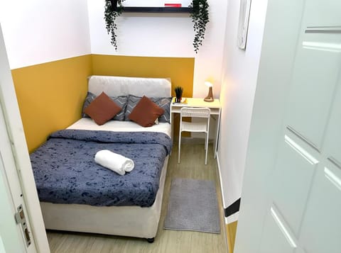 Couple Partition Room in Tecom Near Metro Hotel in Dubai