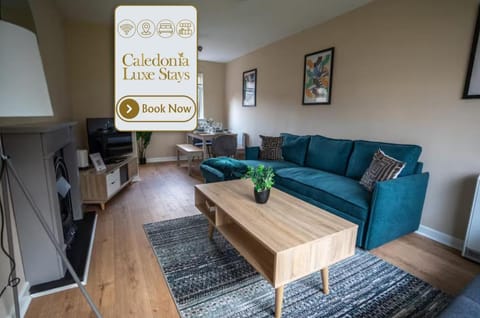 2 BDR Apt At Caledonia Luxe Stays Short Lets & Serviced Accommodation Glasgow Apartment in Glasgow