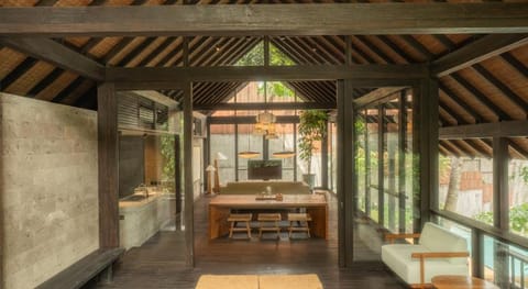 Rumah Lituhayu Hotel in Kediri