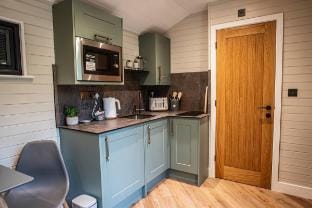 Dinas Lodge Vacation rental in Llangollen