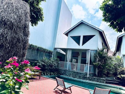 Harmony Mezzanine 2 in Pererenan Canggu Bali Villa in North Kuta