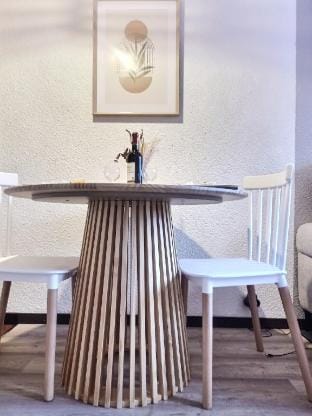 Chamonix : Studio intime au bord du lac des Gaillands et pistes de ski Apartment in Chamonix