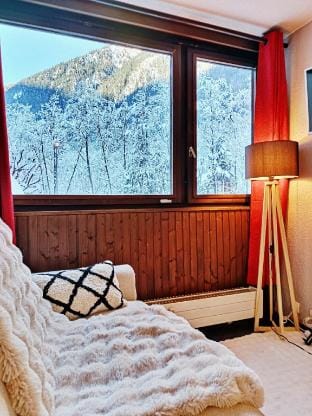 Chamonix : Studio intime au bord du lac des Gaillands et pistes de ski Apartment in Chamonix