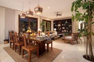 Villa Giva Seminyak - 2 Bedrooms Seminyak Villa in Kuta