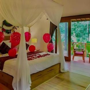 Free Floating Breakfast in Private Pool Villa Villa in Tampaksiring