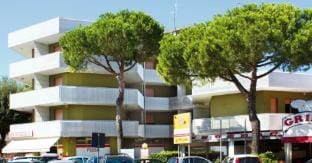 Warm and cozy studio flat in the city center by Beahost Rentals Apartment in Bibione