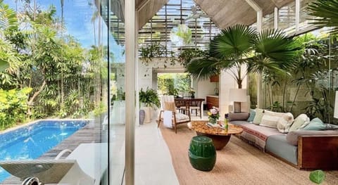 Kawung Villa Canggu Villa in North Kuta