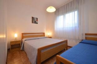 Charming apartment for 5 people in a modern building by Beahost Rentals Apartment in Bibione