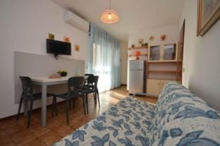 Bright and comfy apartment for 6 people close to the beach by Beahost Rentals Apartment in Bibione