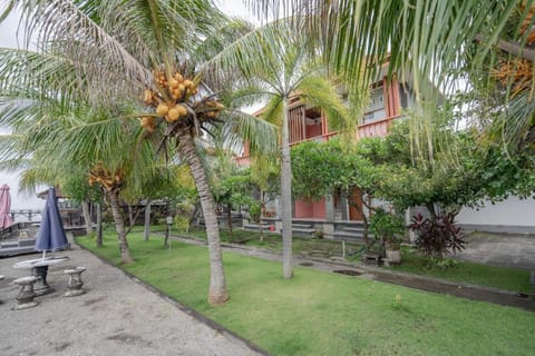 Rommeo Inn Lovina Mitra RedDoorz Hotel in Bali