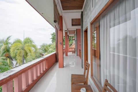 Rommeo Inn Lovina Mitra RedDoorz Hotel in Bali