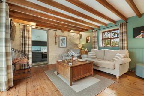 Foxes Walk - Rural Views Rustic Charm Vacation rental in Wales