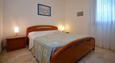 Elegant flat for 7 guests in a seafront building with lift by Beahost Rentals Apartment in Bibione