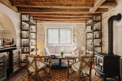 La Cour de Beaune Bed and Breakfast in Beaune