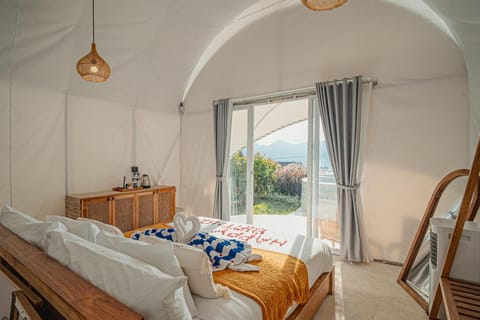 Onion Hill Glamping Managed By Manara Hotel in Karangasem Regency