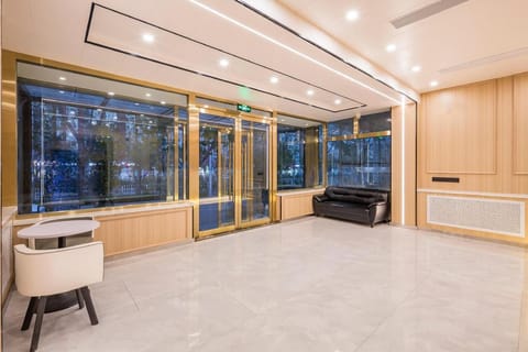 Dequan Hotel (Beijing University of Communication Shuangqiao Subway Station) Villa in Beijing