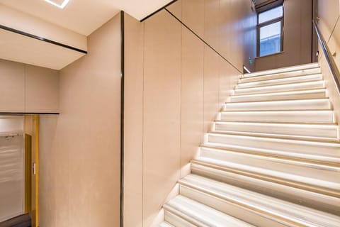 Dequan Hotel (Beijing University of Communication Shuangqiao Subway Station) Villa in Beijing