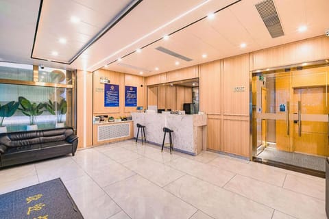 Dequan Hotel (Beijing University of Communication Shuangqiao Subway Station) Villa in Beijing