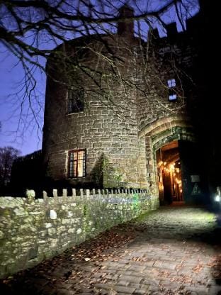 Beautiful Village, dog friendly & private garden Apartment in Forest of Dean