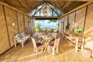 Laputa Villa #1 "The Bamboo Castle in the Sky" Villa in Sidemen