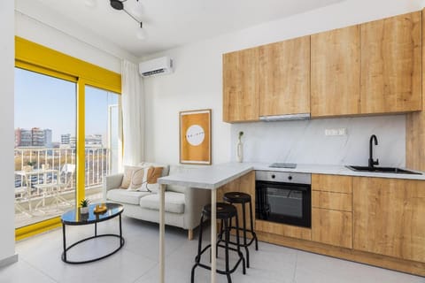 Soho Harbor by halu! Apartment in Thessaloniki