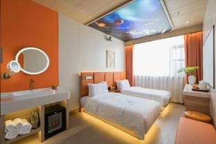 德全奢品酒店（国家会议中心奥林匹克公园地铁站店） Villa in Beijing