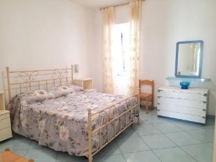 Villa Lesto Holiday Home - Ischia Apartments Apartment in Ischia