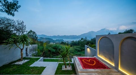 The Jungle Sunrise Private Room & Jacuzzi Bed and Breakfast in Karangasem Regency