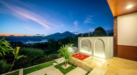 The Jungle Sunrise Private Room & Jacuzzi Bed and Breakfast in Karangasem Regency