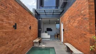 VILLA ACI CEMAGI Villa in Kediri