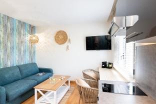 Mandara Beach Bungalow Apartment in Antibes