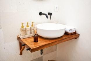 Flores Villa Canggu (Pererenan, Premium Location) Villa in North Kuta