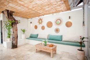 Flores Villa Canggu (Pererenan, Premium Location) Villa in North Kuta