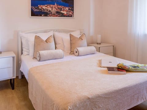 Apartment Karla - Two-Bedroom Apartment with Sea View Apartment in Dubrovnik-Neretva County