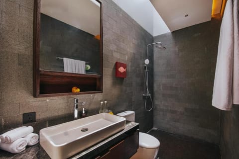 Le Cielo Resort Canggu Batu Bolong by Maviba Villa in North Kuta