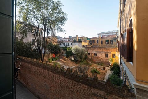 Ca Lipoli Apartment in San Marco